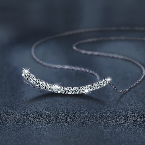 Smile Luxe Type Moissanite Pendant Necklace - Image 2